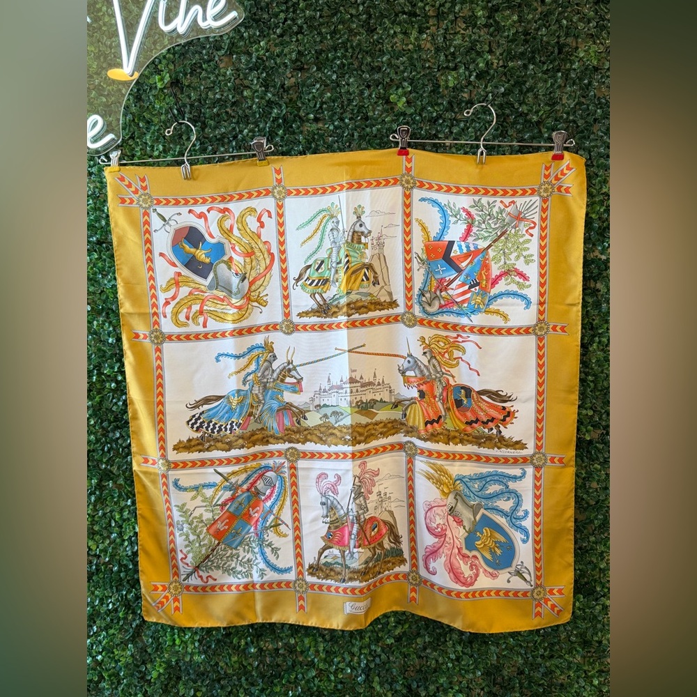 Rare Gucci Silk Scarf Designed by Vittorio Accornero 1960’s/70’s